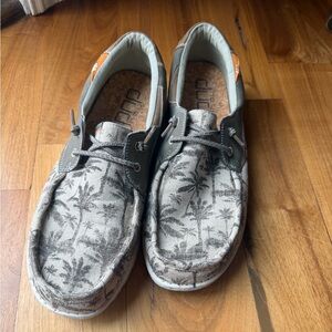 Hey Dude Men's Welsh Natural Sage Palm- size 12